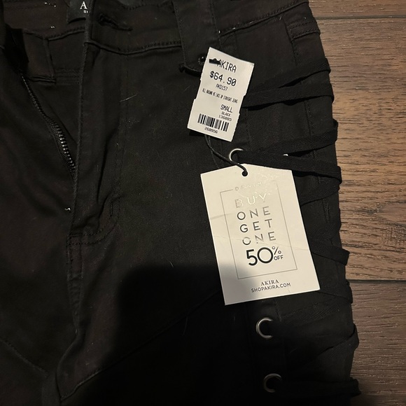 Akira Side Lace Pants - Picture 3 of 3